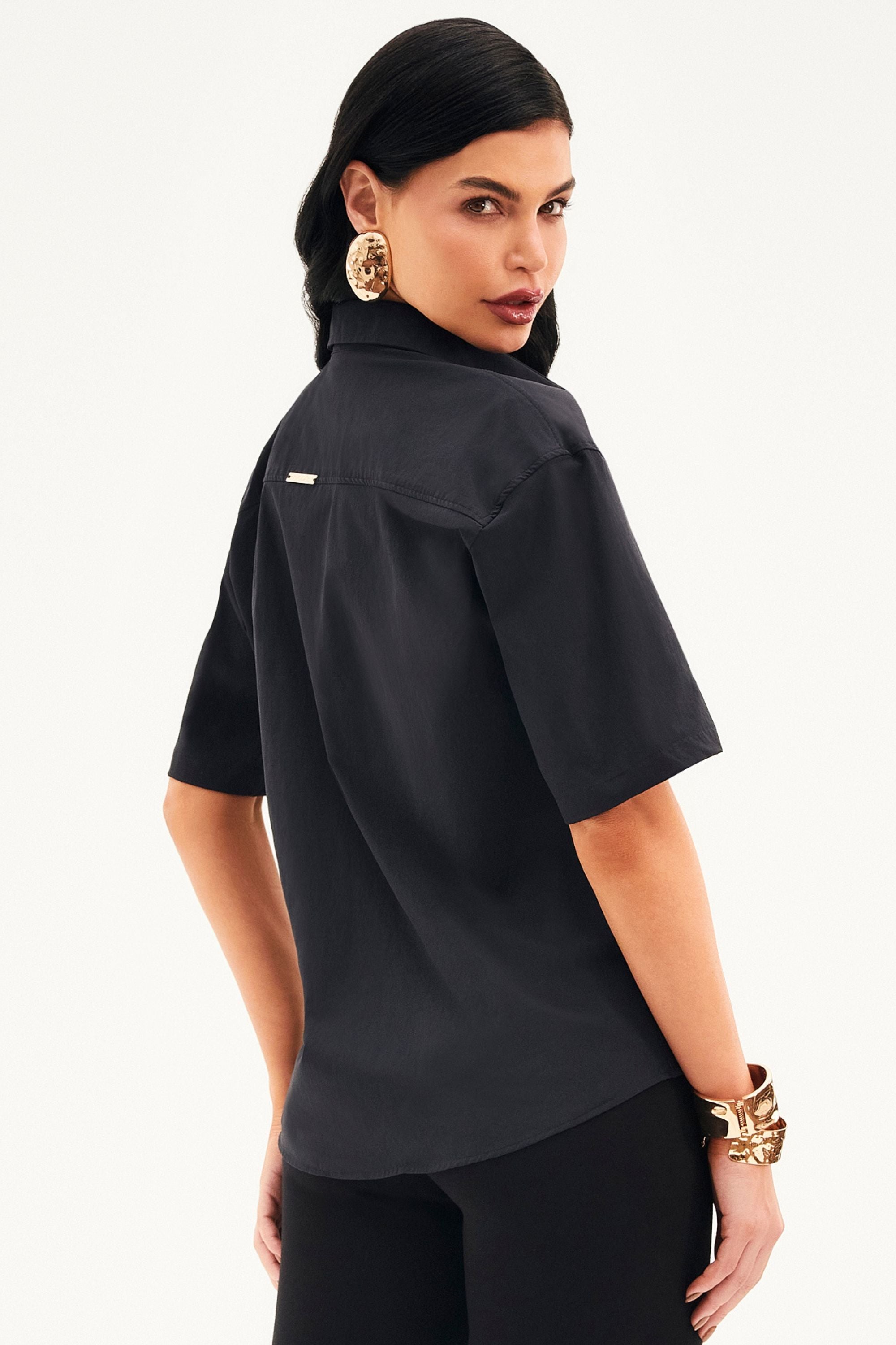 Camisa Social Manga Curta Tecido Impermeável que Não Amassa Preta