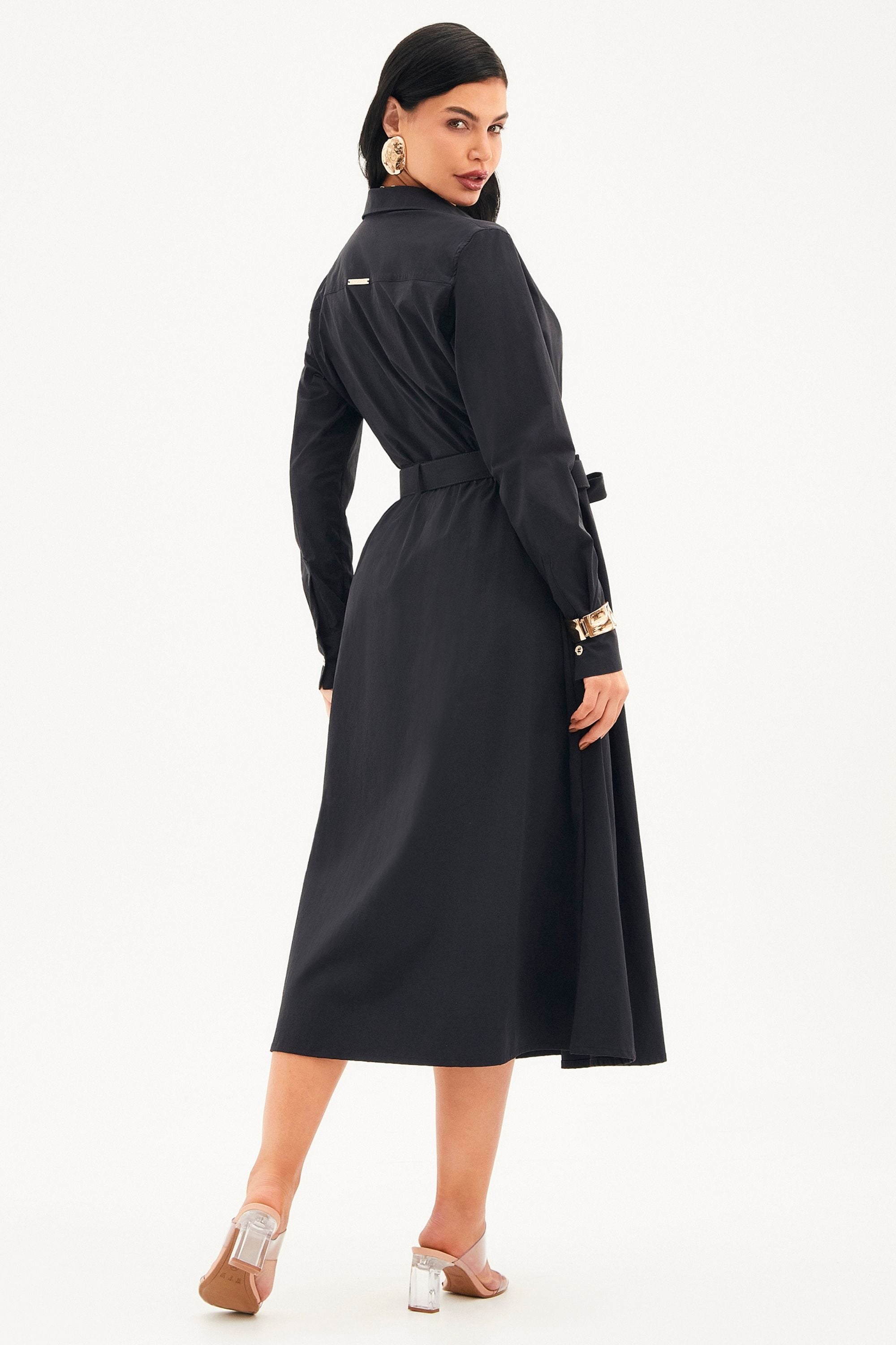 Saia Midi Fluida Tecido Impermeável que Não Amassa com Cinto Removível Preta