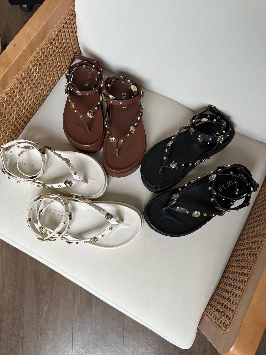 Flat Misty marrom terra